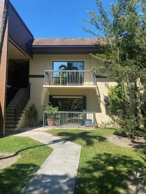 7935 SW 86th #805, Miami, FL 33143
