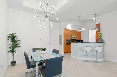 801 S Olive #1621, West Palm Beach, FL 33401
