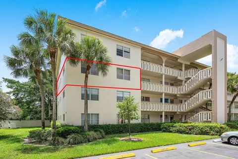 2101 Lucaya Bnd #A3, Coconut Creek, FL 33066