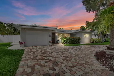 1301 SE 14 Dr, Deerfield Beach, FL 33441