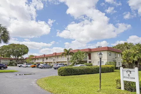 2 Abbey Ln #203, Delray Beach, FL 33446