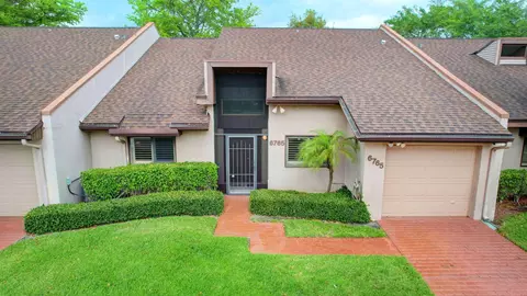 6765 Versailles Ct, Lake Worth, FL 33467
