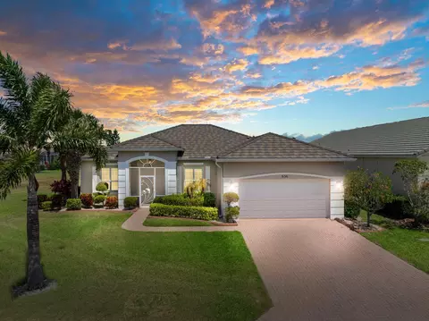 636 SW Indian Key Dr, Port Saint Lucie, FL 34986