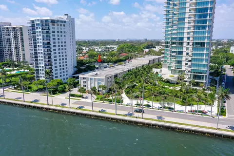 1527 S Flagler #202F, West Palm Beach, FL 33401