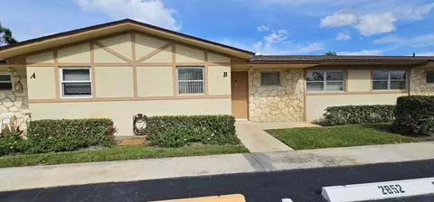 2852 Crosley W #B, West Palm Beach, FL 33415