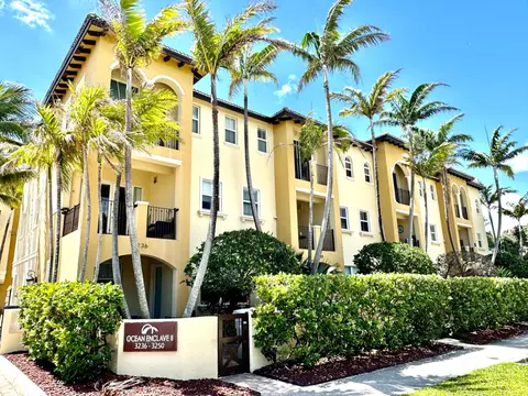 3238 NE 13, Pompano Beach, FL 33062