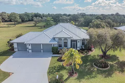 2775 SE Bluem, Port Saint Lucie, FL 34952