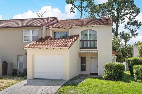 810 Via Toscana, Wellington, FL 33414