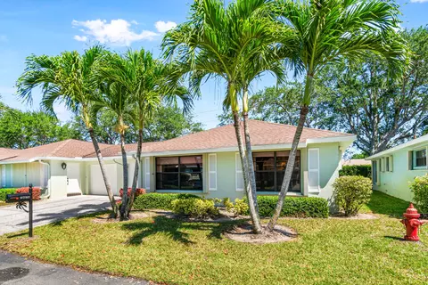 9785 Tabebuia Tree #B, Boynton Beach, FL 33436