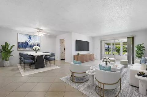 1212 S Drive Way #B, Delray Beach, FL 33445