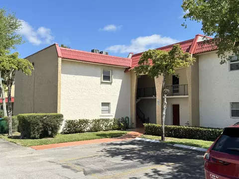 178 Lake Evelyn, West Palm Beach, FL 33411