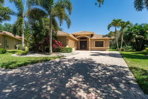 8017 Via Grande, Boynton Beach, FL 33437