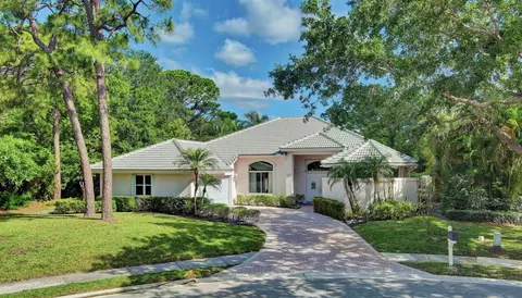 6040 Winding Lk, Jupiter, FL 33458