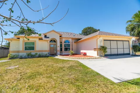 366 NE Genesee, Port Saint Lucie, FL 34983
