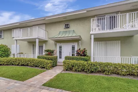 5500 Old Ocean #103, Ocean Ridge, FL 33435