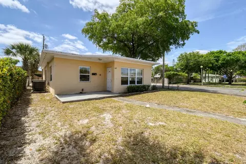 644 53rd St, West Palm Beach, FL 33407