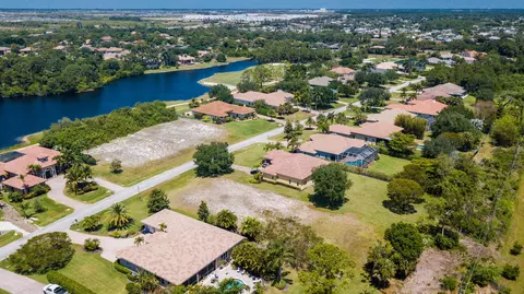 1015 SW Squire Johns, Palm City, FL 34990