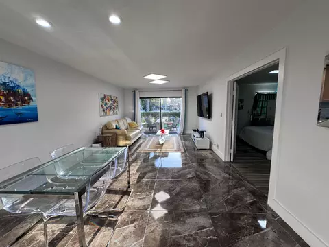 860 SE 6th Ave #101, Deerfield Beach, FL 33441