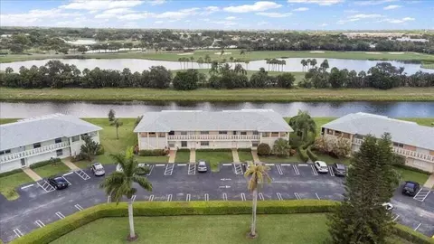 1905 NW 18 Th St #104, Delray Beach, FL 33445