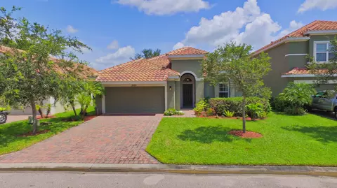 3390 Burlington SW, Vero Beach, FL 32968