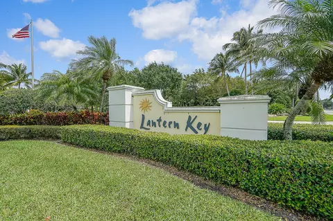 4954 Grinnell St, Lake Worth, FL 33463