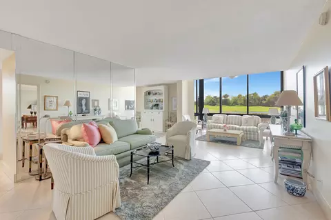 7768 Lakeside Blvd #511, Boca Raton, FL 33434