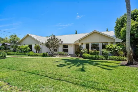 60 Yacht Clb, Tequesta, FL 33469