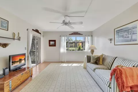 836 SW 9th St #103, Boca Raton, FL 33486