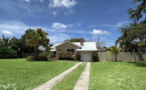 1017 Colonial, Fort Pierce, FL 34950