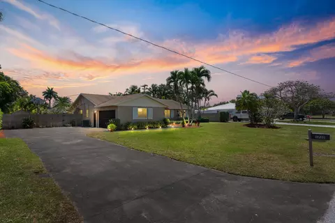 3720 Sherwood, Delray Beach, FL 33445