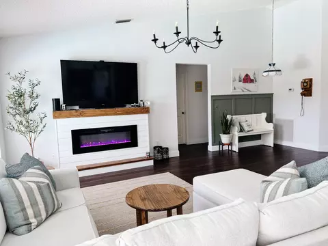 362 SW Carter, Port Saint Lucie, FL 34983