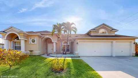 1791 SW Bismarck St, Port Saint Lucie, FL 34953