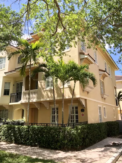 2416 San Pietro, Palm Beach Gardens, FL 33410