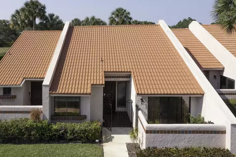 3506 SE Sandpiper, Port Saint Lucie, FL 34952