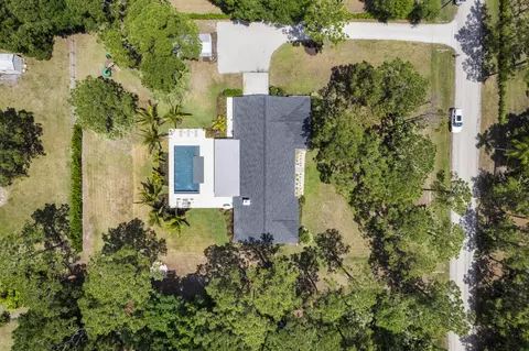 17297 131st Ter N, Jupiter, FL 33478