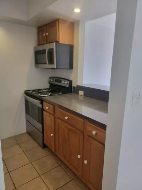 2909 Middle River Dr #103, Fort Lauderdale, FL 33306