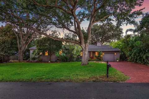 118 NE 11th St, Delray Beach, FL 33444