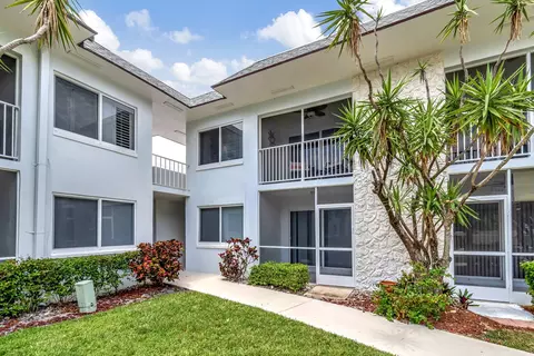207 Tropic Isle #205, Delray Beach, FL 33483