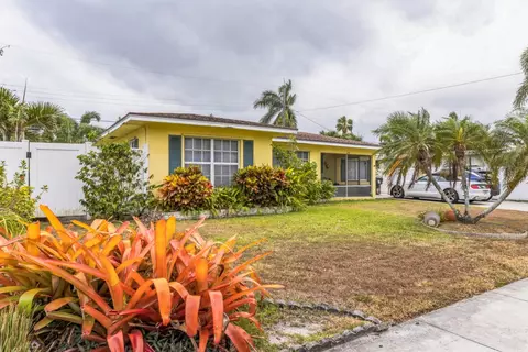 223 Vanderbilt, Lake Worth Beach, FL 33460