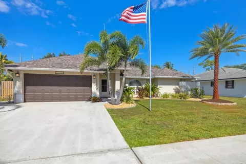 137 Cortes, Royal Palm Beach, FL 33411