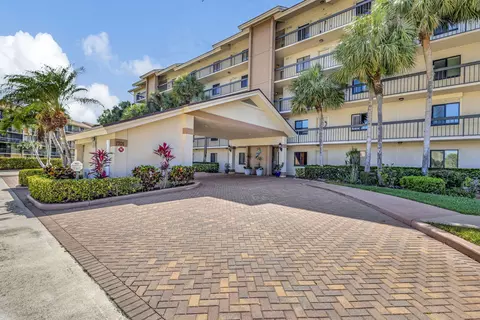 1701 Marina Isle #404, Jupiter, FL 33477