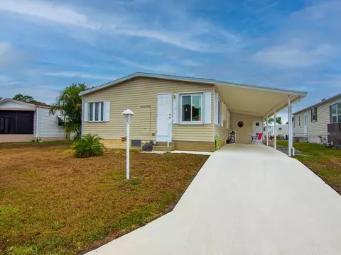 228 Travis Cay Pl, Fort Pierce, FL 34982