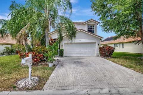 2758 Pointe Cir, Greenacres, FL 33413