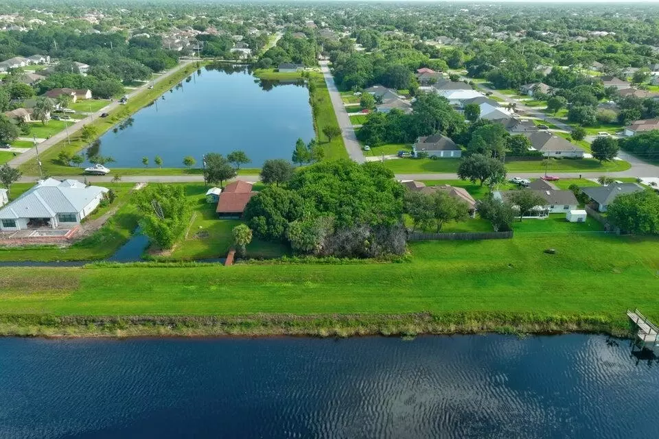 990 SW Abbot Ave, Port St Lucie, FL 34953 8 Photos Movoto