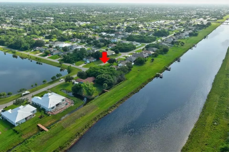 990 SW Abbot Ave, Port St Lucie, FL 34953 8 Photos Movoto