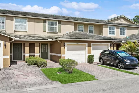 2799 SE Birmingham Dr, Stuart, FL 34994