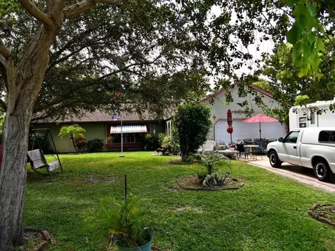 1420 SE Delene, Port Saint Lucie, FL 34952
