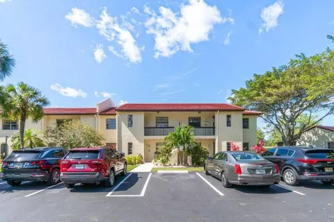 8425 Casa Del Lago #21 H, Boca Raton, FL 33433
