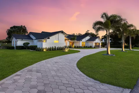 3600 Oakview Ct, Delray Beach, FL 33445