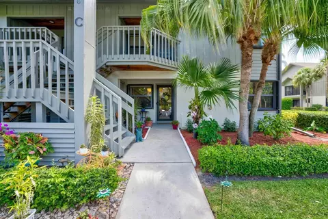 6276 SE Charleston Pl #C101, Hobe Sound, FL 33455